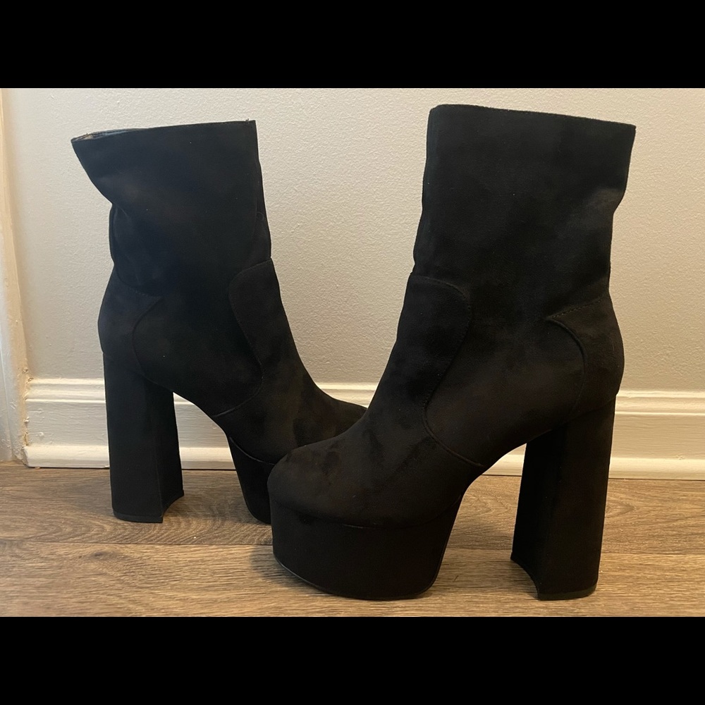 Liliana Platform Boots - image 1